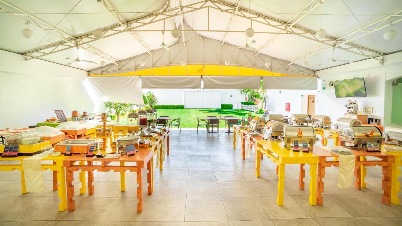 Hotel Magico Inn Cuautla  Экстерьер фото